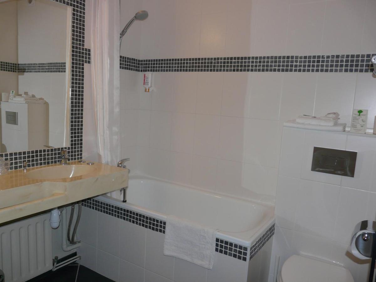 Logis Hotel Epi D'Or Angoulême Екстериор снимка
