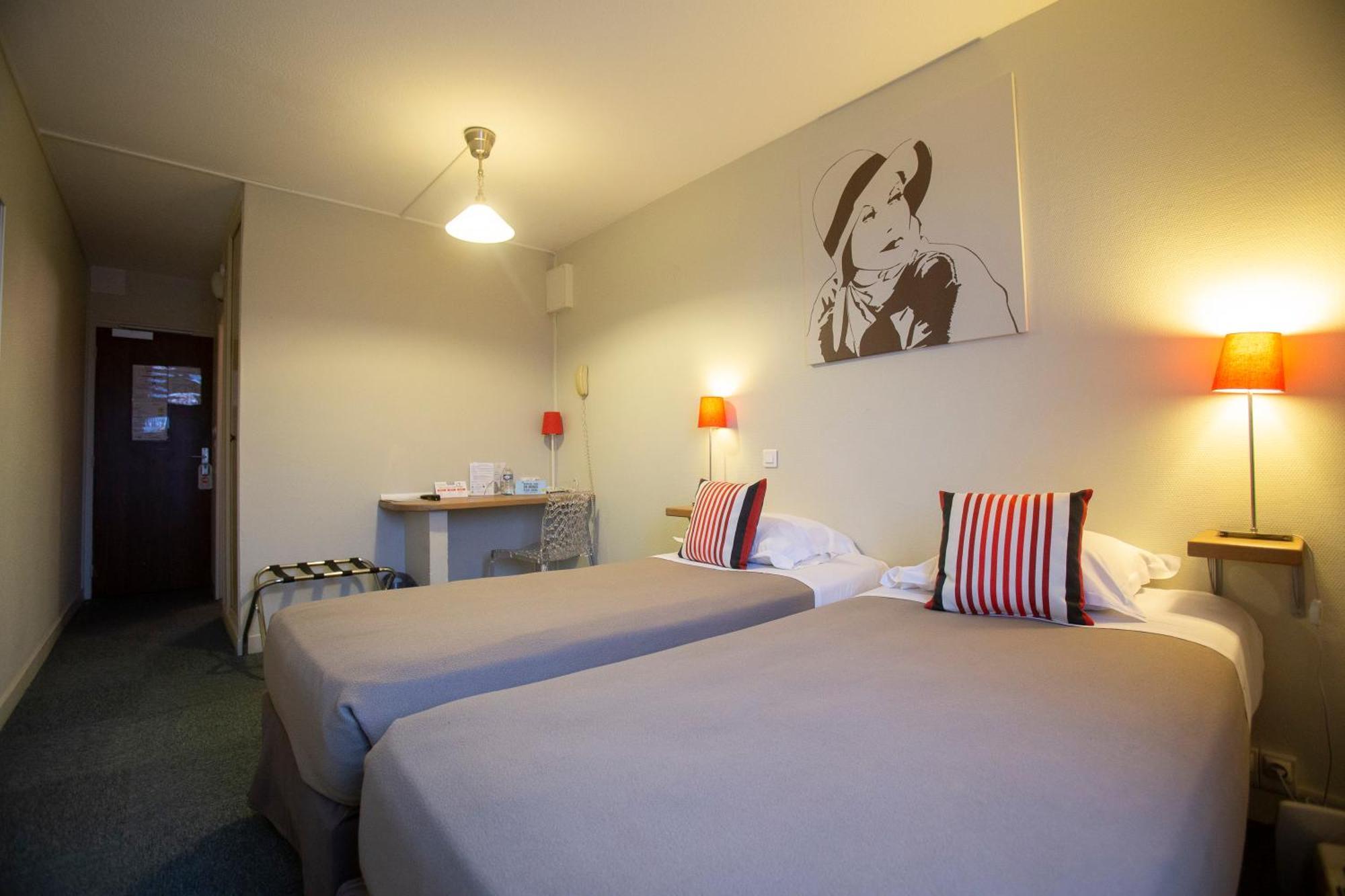 Logis Hotel Epi D'Or Angoulême Стая снимка