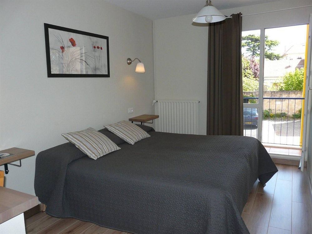 Logis Hotel Epi D'Or Angoulême Екстериор снимка