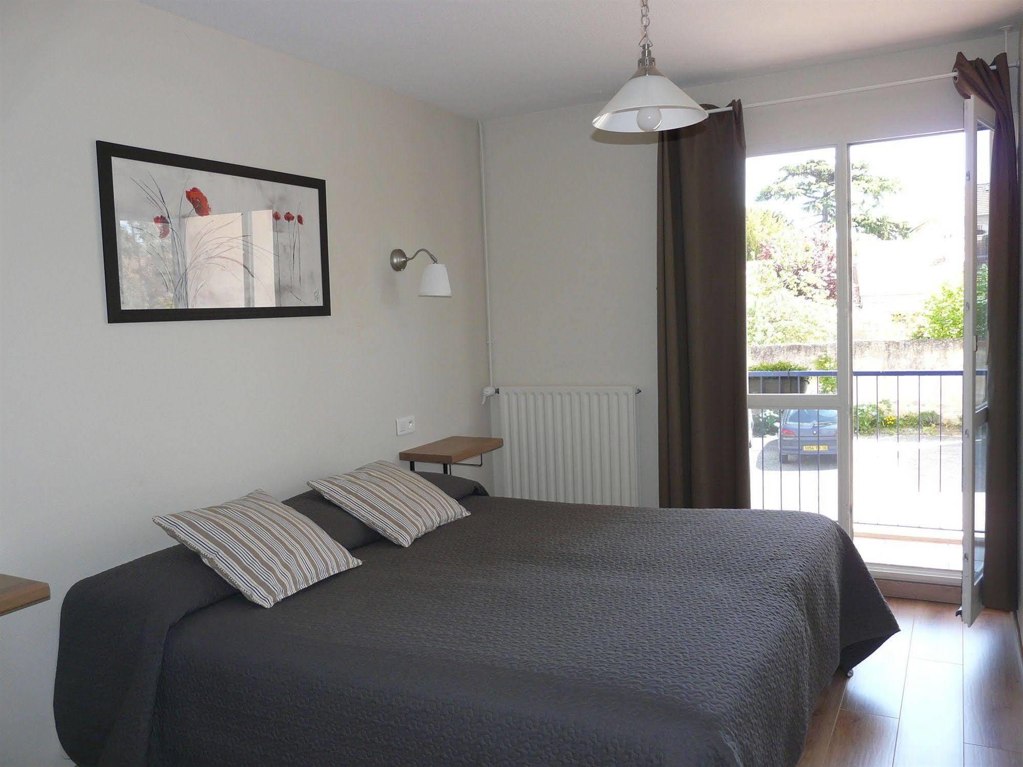 Logis Hotel Epi D'Or Angoulême Стая снимка