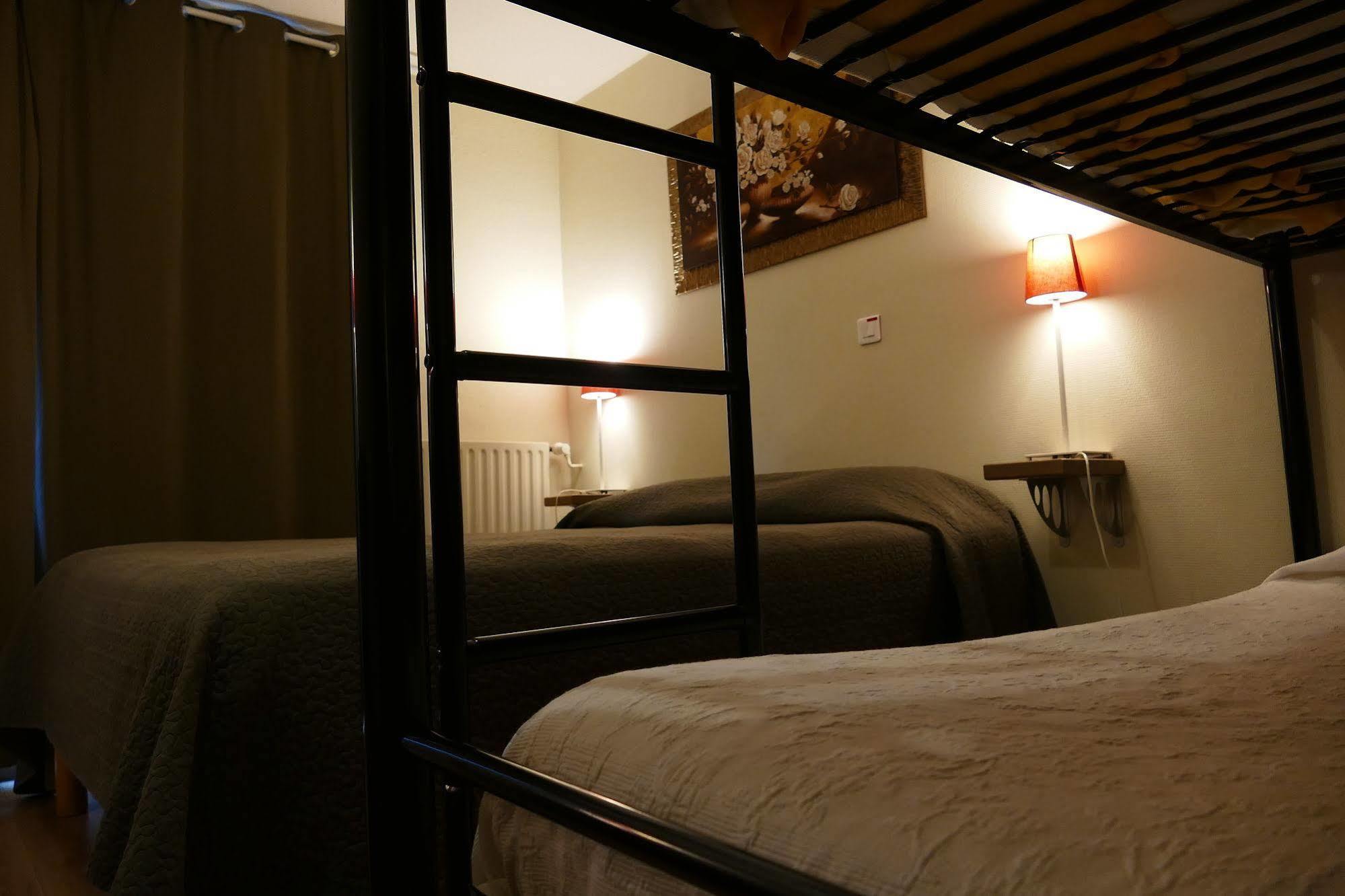 Logis Hotel Epi D'Or Angoulême Екстериор снимка